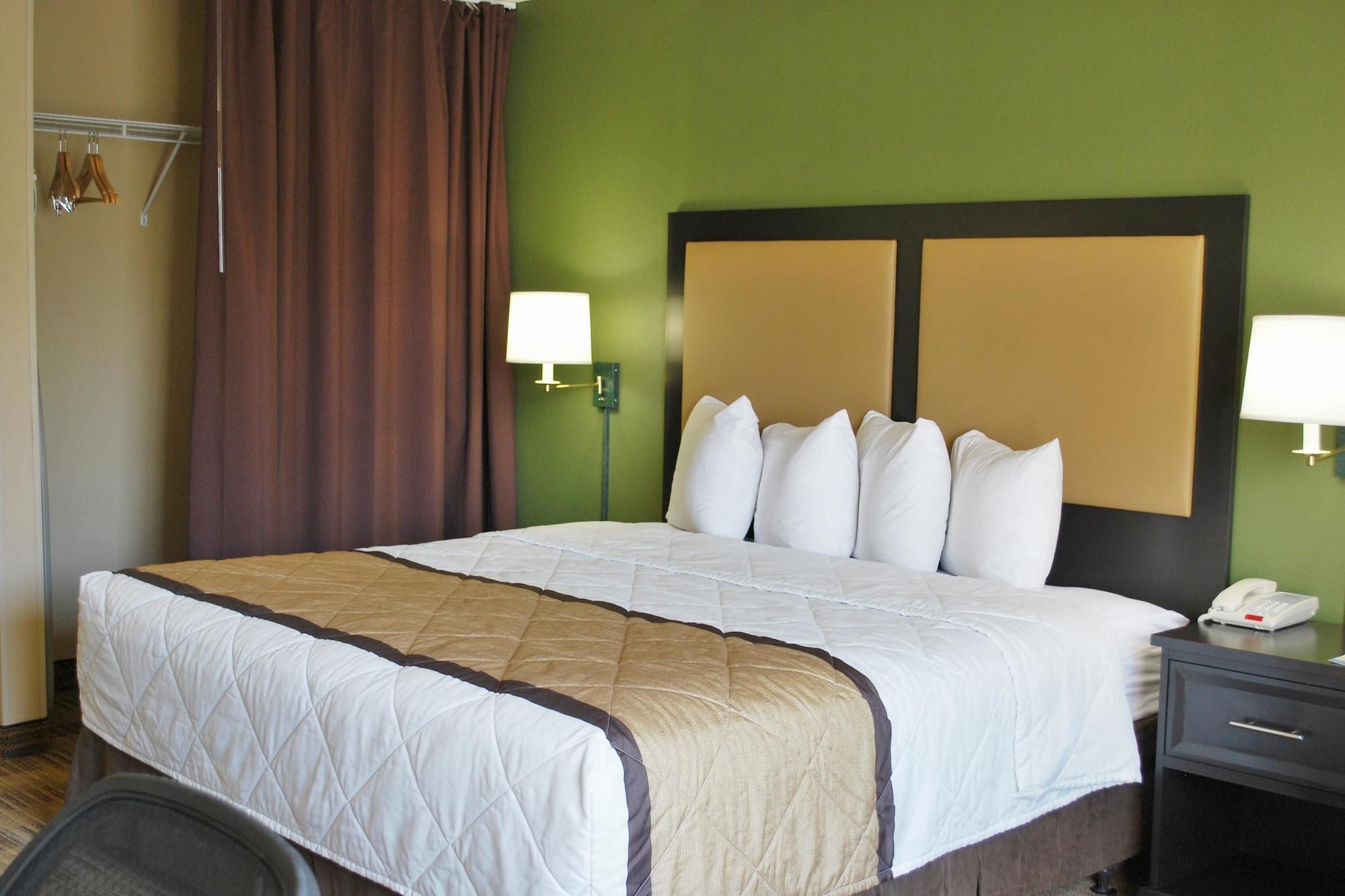 Extended Stay America Select Suites - St Louis - Airport - Central Bridgeton Exterior foto