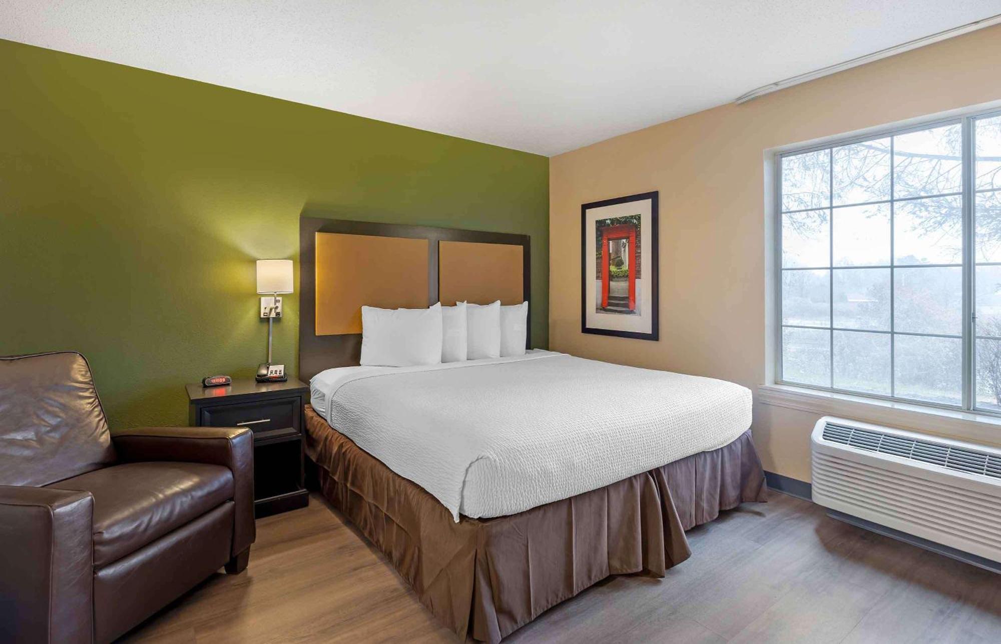 Extended Stay America Select Suites - St Louis - Airport - Central Bridgeton Exterior foto